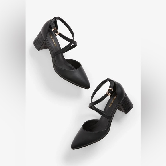 Maurices Lucy Black Criss Cross Strap Heel - Picture 1 of 5
